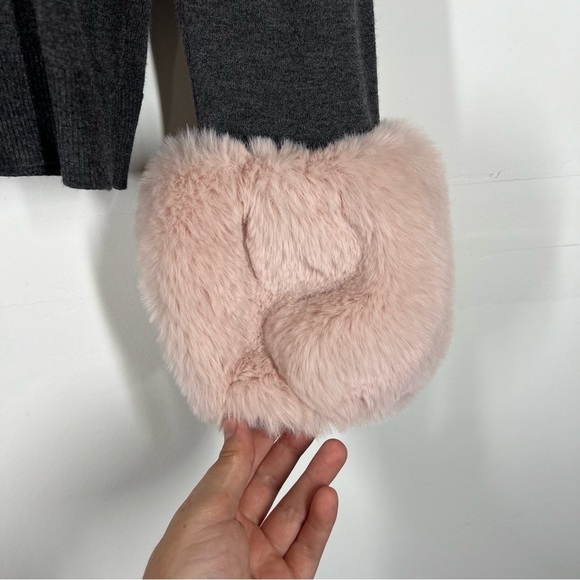 Milly Faux Fur Poof Sleeve Pullover Size Medium - Picture 12 of 14